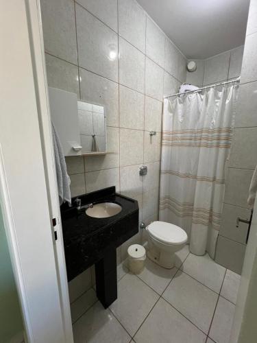 Bilik mandi di Residencial Nereu
