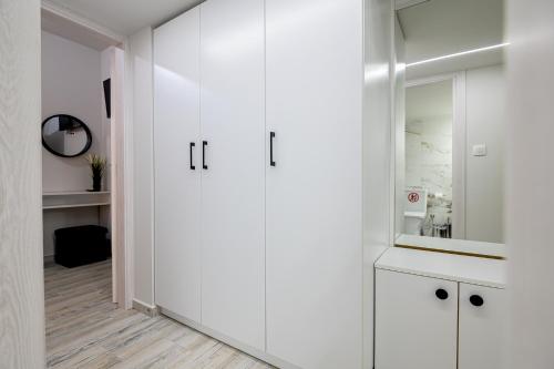 Port & Coast Elegant Apartment