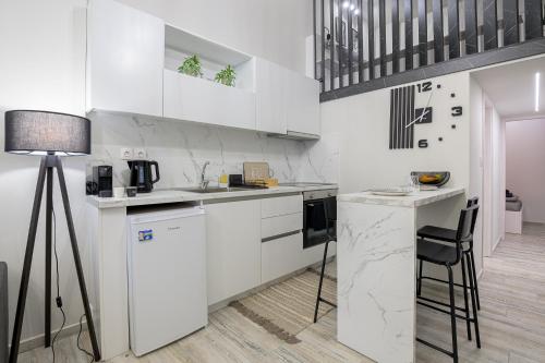 Port & Coast Elegant Apartment