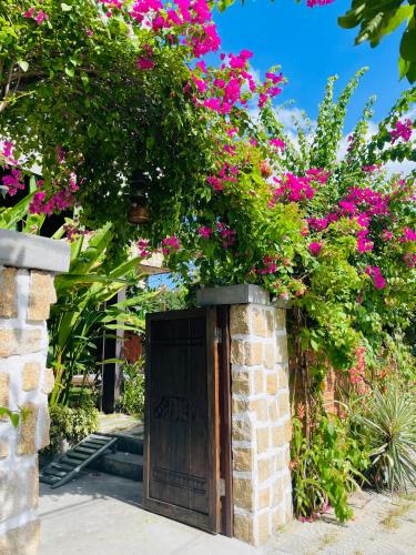 Κήπος έξω από το Me Villa Hoi An