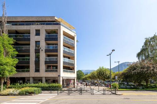 Appartement Moderne au Cœur d'Annecy - À Deux Pas du Lac et de la Vieille Ville