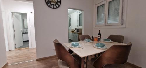 Fotografie z fotogalerie ubytování Sollemio v destinaci Novi Beograd
