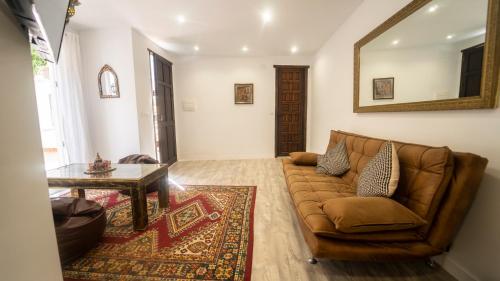 Χώρος καθιστικού στο La Perla del Oriente