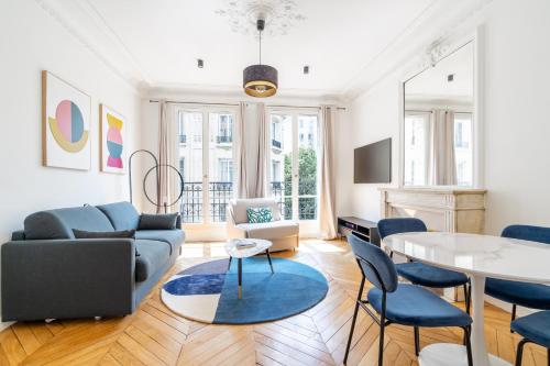 HotelHome Paris 16