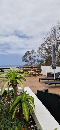 Sea View 2 Bedrooms Apartment in Costa Adeje with Aircon