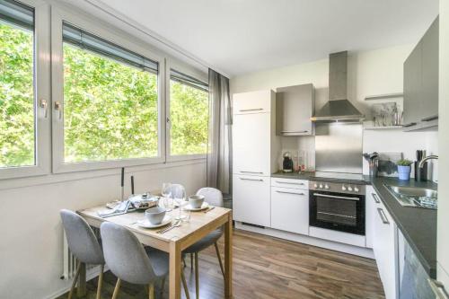 SkyblueOasis Apartment in Graz