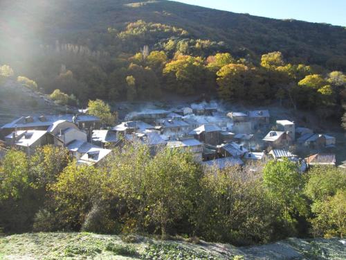 an aerial view of a village on a hill at CASA BORAL- Comfort exclusivo en plena naturaleza - Valle del Silencio in Manzanedo de Valdueza