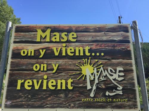 a sign that reads mass our current on y refreshment at Chalet Lana in sonniger, ruhiger Lage in Mase