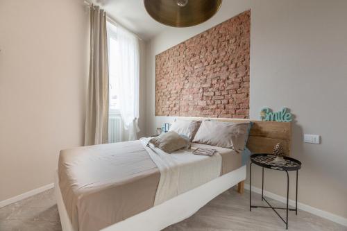 Stylish Studio, Skyline View, Modern Amenities
