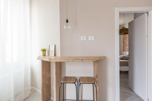 Stylish Studio, Skyline View, Modern Amenities