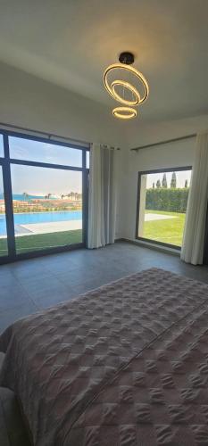 Кровать или кровати в номере The Ultimate Getaway - caesar sodic