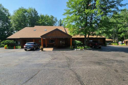 Το κτήριο όπου στεγάζεται  η παραθεριστική κατοικία