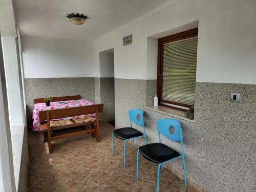 Ένα ή περισσότερα κρεβάτια σε δωμάτιο στο Apartments NEAR THE SOČA RIVER