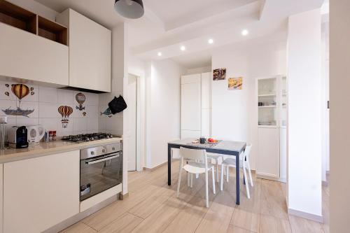 Ion Apartment