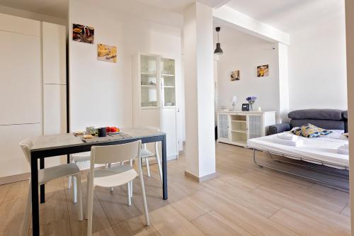 Ion Apartment