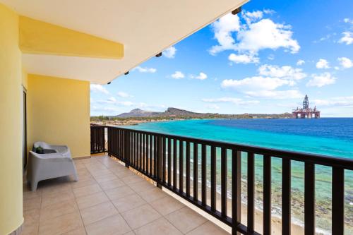 Heerlijk appartement met prachtig uitzicht op zee!