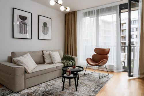 Prague Days - One-bedroom Apartment with Garage Parking and Balcony