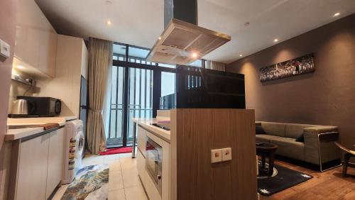 Η κουζίνα ή μικρή κουζίνα στο My Misto Homestay, Riverson Soho