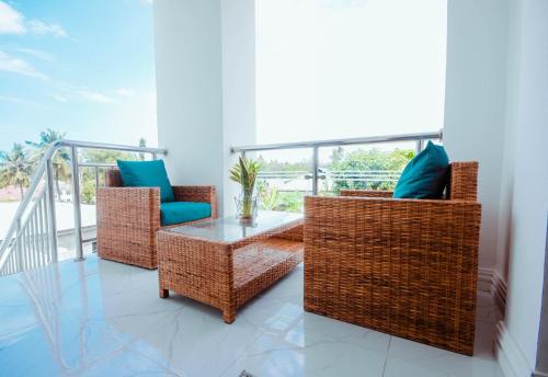 Μπαλκόνι ή βεράντα στο Connie home