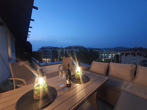 Μπαλκόνι ή βεράντα στο HelVik Apartman Aqua Park