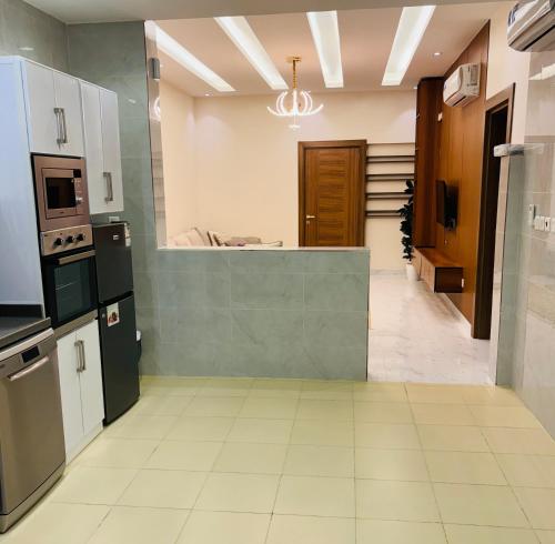 Kuchyň nebo kuchyňský kout v ubytování شقه مفروشه مميزه 3