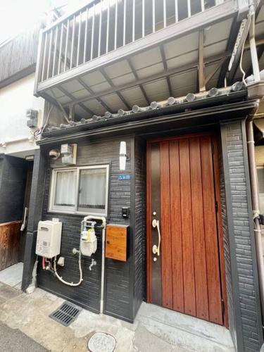 H2H villa 橘