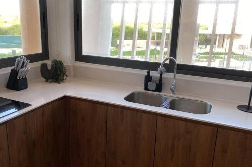 Fotografie z fotogalerie ubytování Navela Beachfront Living v destinaci Tebon