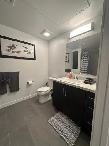 Awesome Loft at Hollywood FREE Parking photo 13