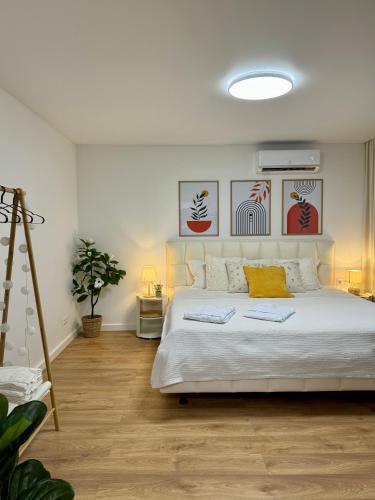 FILIN HOME with KING SIZE BED