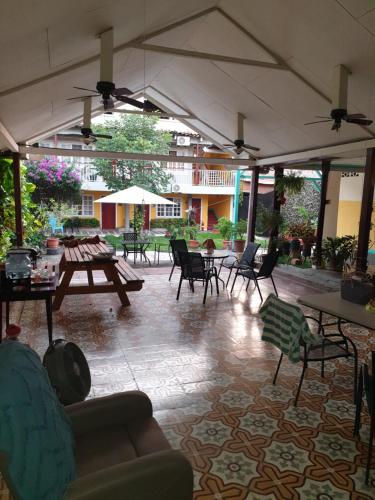 Restaurace v ubytování Hotel Liberia