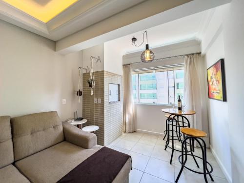 Χώρος καθιστικού στο Piscina, churrasqueira, garagem, sauna e academia!