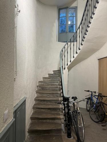 500m away from Main train & tramway Station, Central location, very quiet
