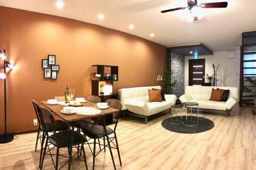 月The house located in Tsuruhashi Easy to accces