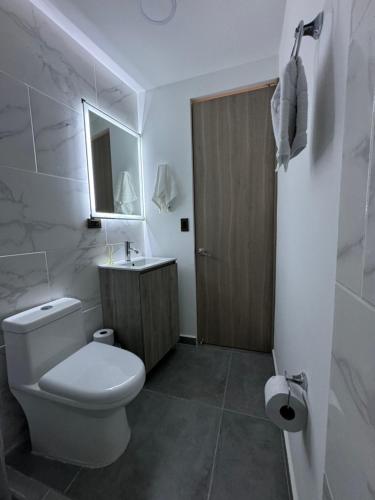 Un baño de Finca hotel nuevo futuro