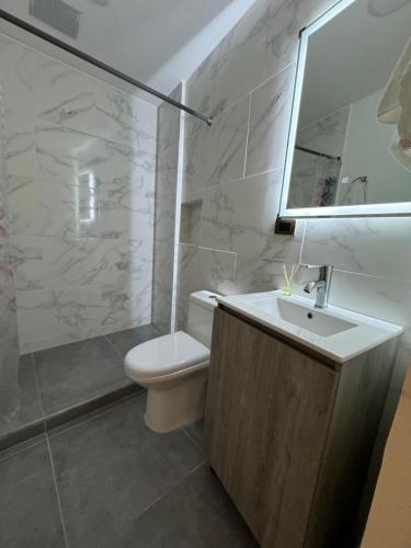 Un baño de Finca hotel nuevo futuro