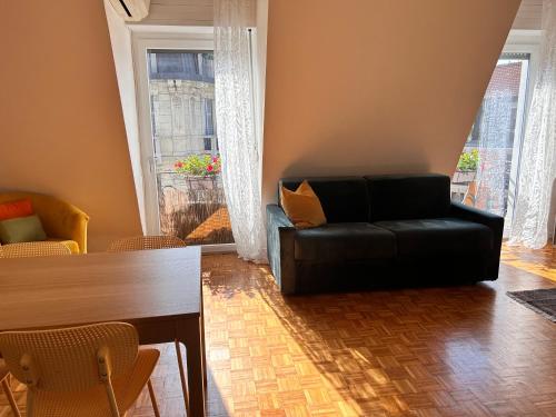 Easy Isola, for an easy stay photo 25