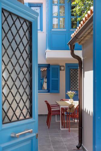 Three Bedroom Villa Plaka by Idiosyncrasy Collection