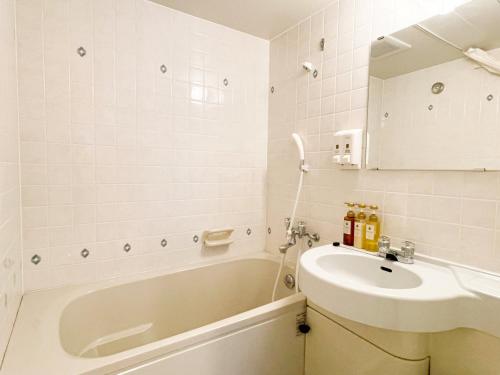 Un baño de Hotel Castle Inn Ise