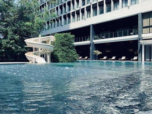 NP Elite Residencesの敷地内または近くにあるプール