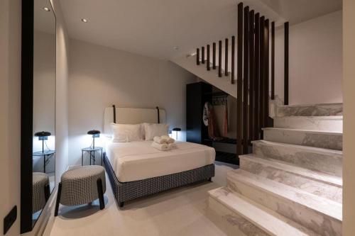RiverSide Suites