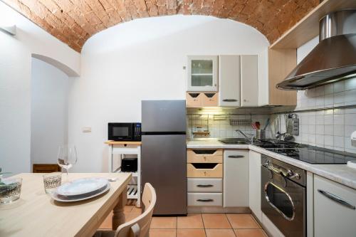 Central Station Apartment with Garden
