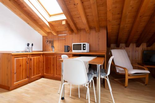 Kuchyň nebo kuchyňský kout v ubytování Chalet Vedig