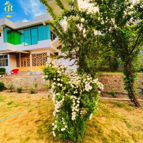 Κήπος έξω από το Gilgit Residency 4 Bed Rooms Luxurious Apartment