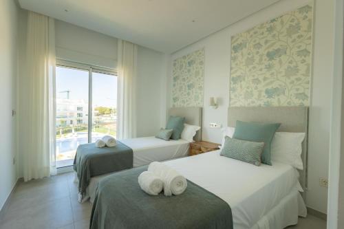 Costa Ballena Deluxe Seafront by Valcambre