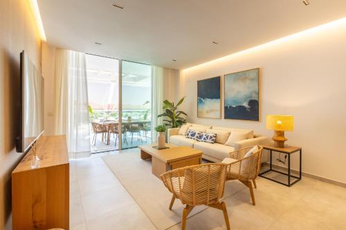 Costa Ballena Deluxe Seafront by Valcambre