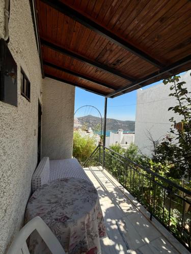 Postel nebo postele na pokoji v ubytování Small House in Bodrum Adabuku