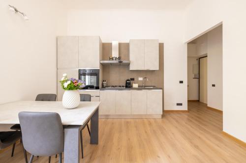 Elegant Ostiense Suite