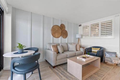 Modern Oceanfront 1 Bedroom Condo, Prime Location, Stunning Views at Beach Cove Resort photo 16
