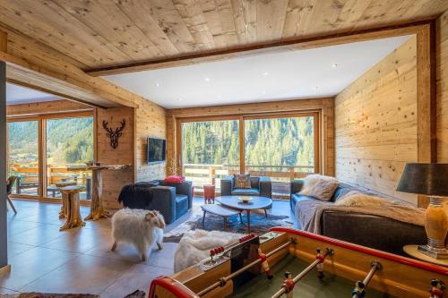 Chalet 1100 - Bo Immobilier - à mi-chemin du centre et du Linga - Reduced prices on ski passes Châtel & Portes du Soleil