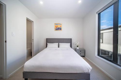 Gallery image of Brand new beautiful townhouse with two bedrooms and free parking in Auckland